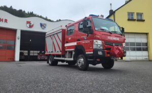 Vorausrüstfahrzeug (VRF) ein Misubishi Fuso Canter - Vorausrüstfahrzeug (VRF) ein Misubishi Fuso Canter